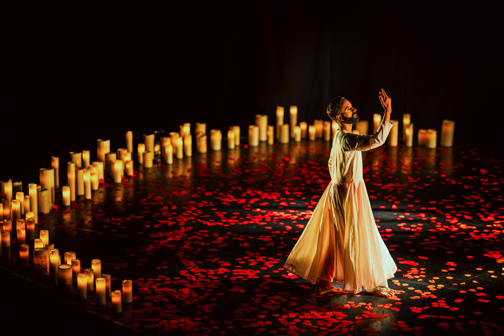 Monaco Dance Forum : "Songs of the Bulbul" par Aakash Odedra