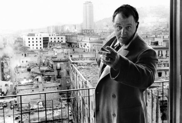 Film - "Hands over the City"