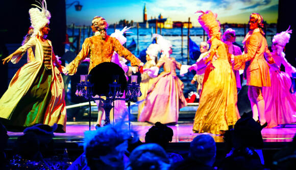 Grande Ballo in Maschera 2/2
