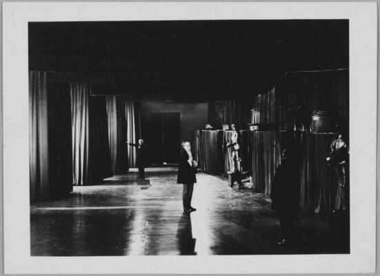 Film - "La chute de la maison Usher" 2/2