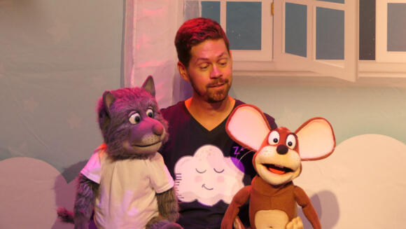 NON HA NEMMENO PAURA DEL BUIO 2/5