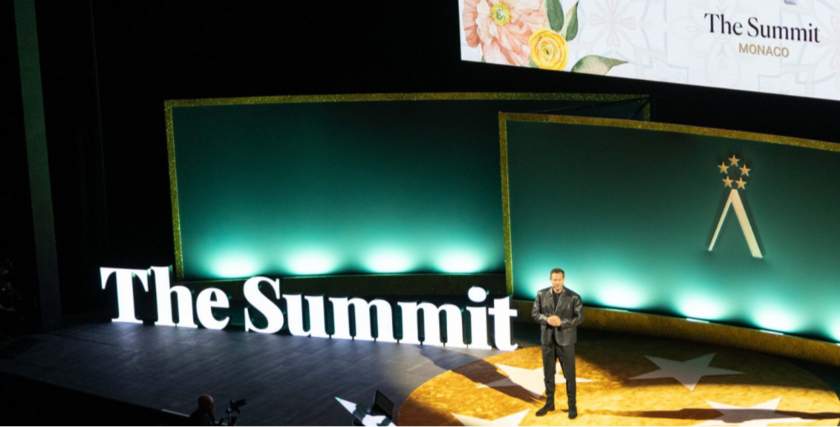 THE SUMMIT (FORBES TRAVEL GUIDE) 1/1