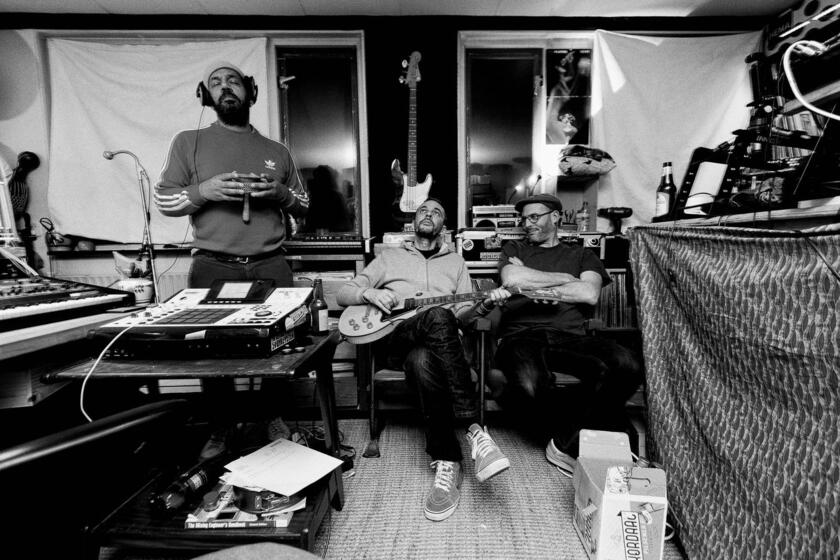 THURSDAY LIVE SESSIONS - VOILAA SOUND SYSTEM 1/1