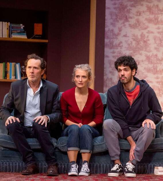 Teatro - "Cari genitori" 1/2