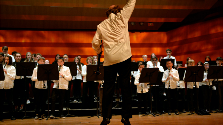 Concert - The stage is open to young musicians from the Rainier III Academy of Monaco and the region's music schools.